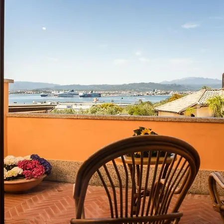 Lh Pozzo Sacro 4* 奧爾比亞