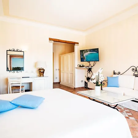 Lh Pozzo Sacro 酒店 4*