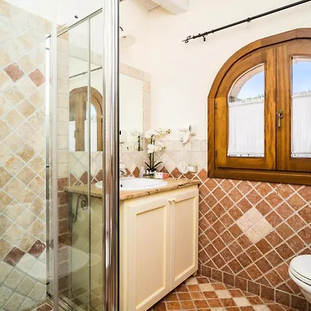 Otel Lh Pozzo Sacro