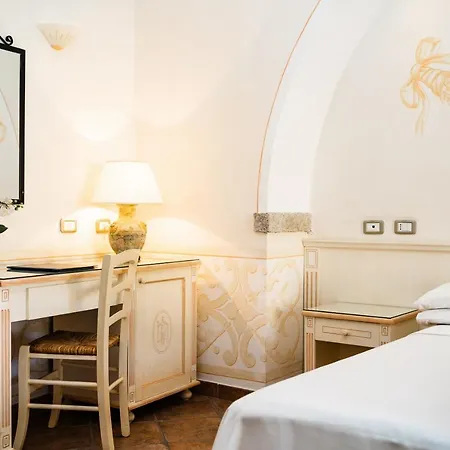 Otel Lh Pozzo Sacro Olbia