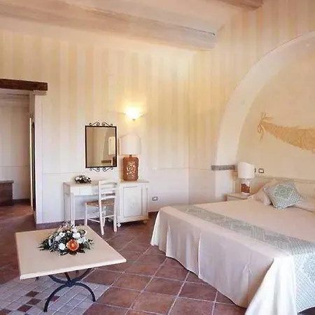 Lh Pozzo Sacro 4* Olbia